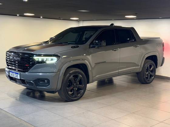 RAM RAMPAGE 2.0 HURRICANE 4 TURBO GASOLINA R/T 4X4 AUTOMÁTICO